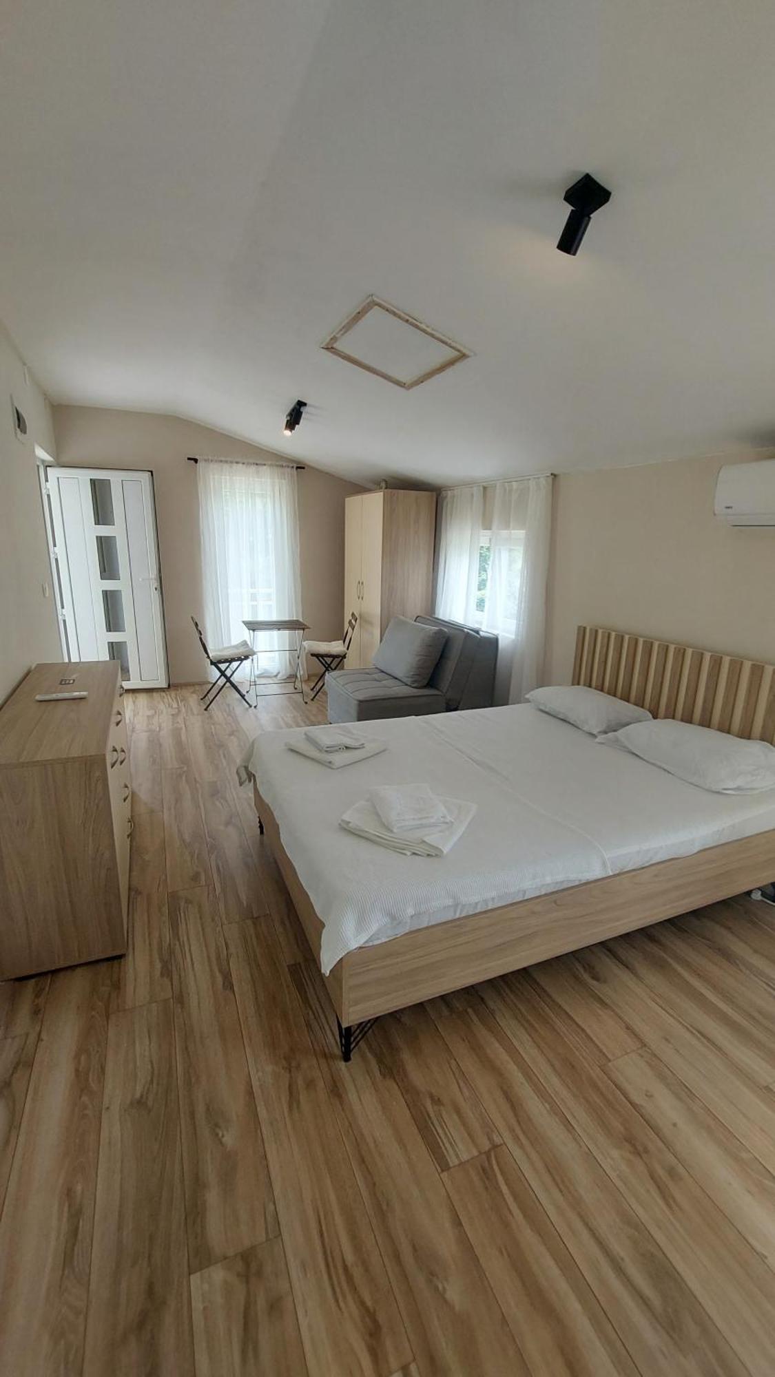 Superb Apartments Virpazar Exterior photo