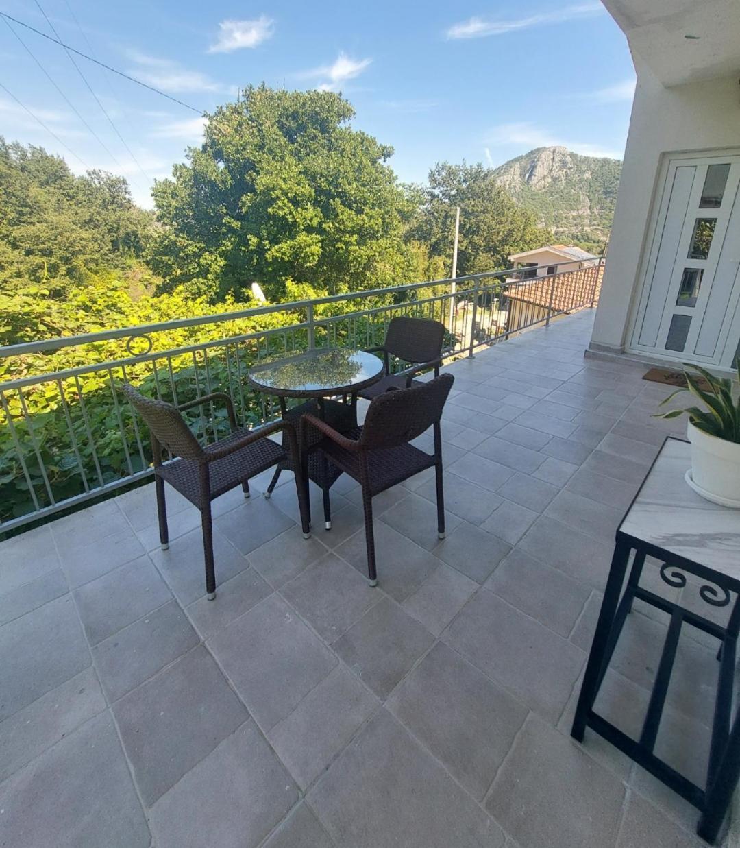Superb Apartments Virpazar Room photo